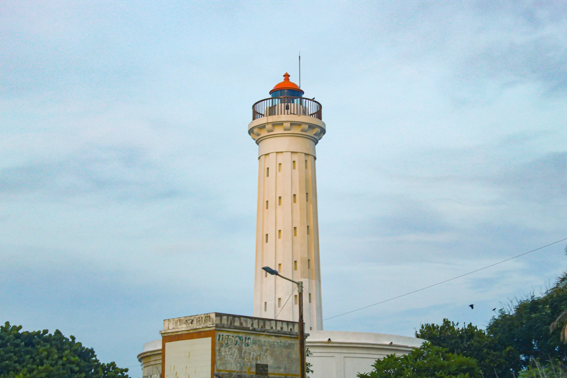 Chennai to Pondicherry Taxi Service